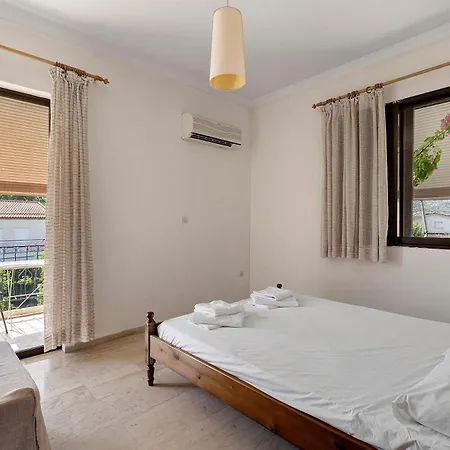 Rousetis Hotel apartamentowy 3*