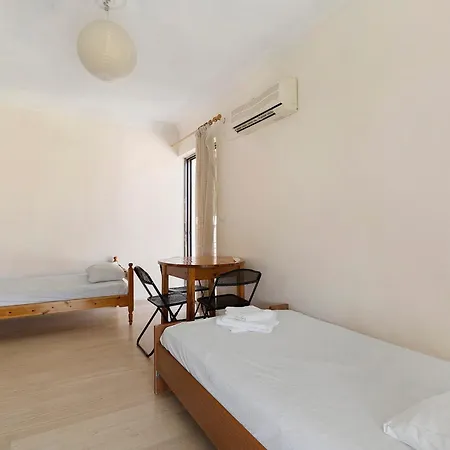 Hotel apartamentowy Rousetis Ejo