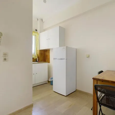 Hotel apartamentowy Rousetis 3*