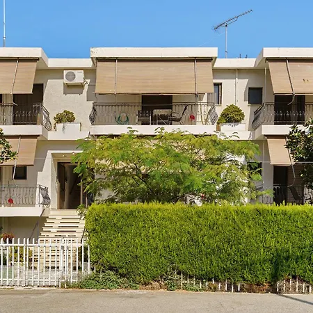 Rousetis Aparthotel 3*